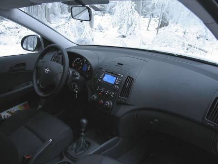 Hyundai i30 1.6 CRDi VGT LP ActiveVersion (2007)