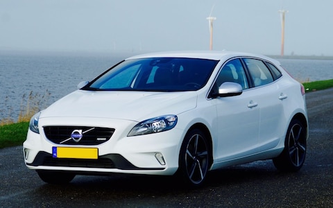 Volvo V40 T2 R-Design