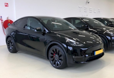 Tesla Model Y Performance AWD