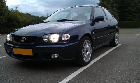 Toyota Corolla 1.6 G6 (2000)