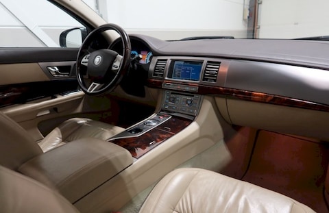 Jaguar XF 3.0D V6 240pk Luxury