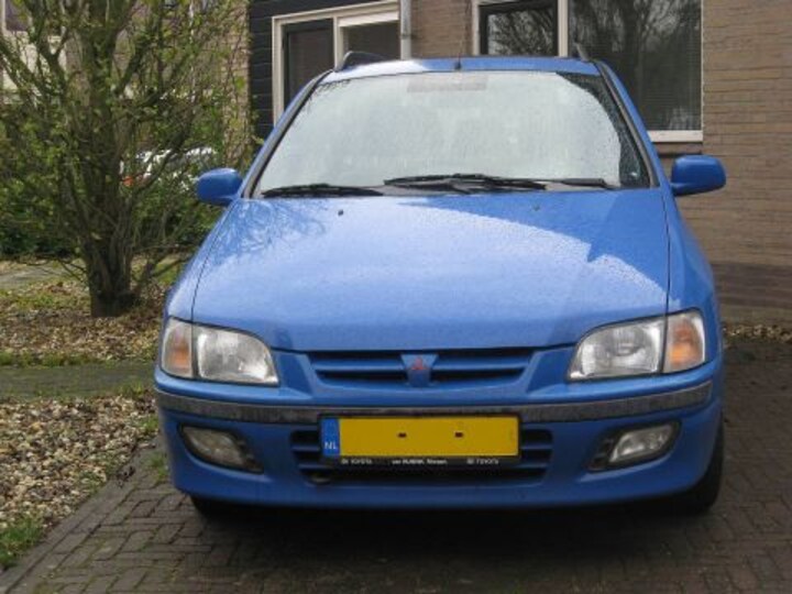 Mitsubishi Space Star 1.3 GLX (1998)