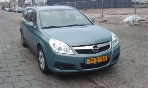 Opel Vectra Stationwagon 1.9 CDTi 150pk Comfort (2006)