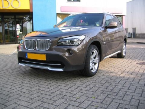 BMW X1 xDrive20i (2012)