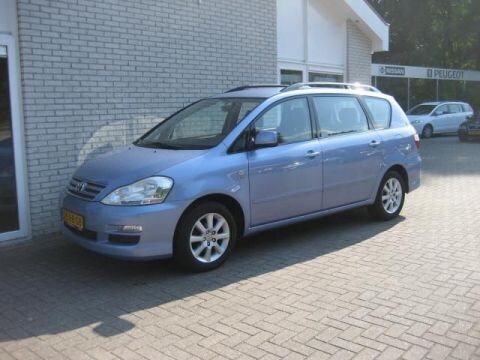 Toyota Avensis Verso 2.0 16v VVT-i Linea Sol