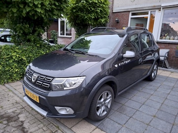 Dacia Sandero Stepway TCe 90 Bi-Fuel Lauréate (2018)