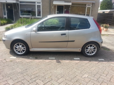 Fiat Punto HGT (2000)