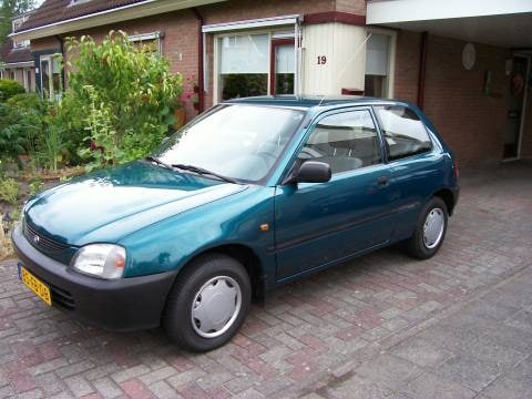 Daihatsu Charade 1.3 STi (2000)