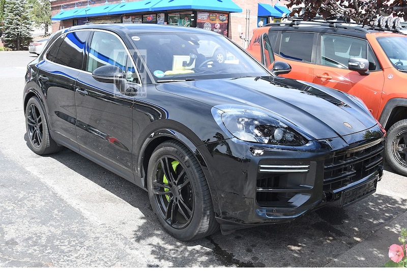 Spyshots Porsche Cayenne