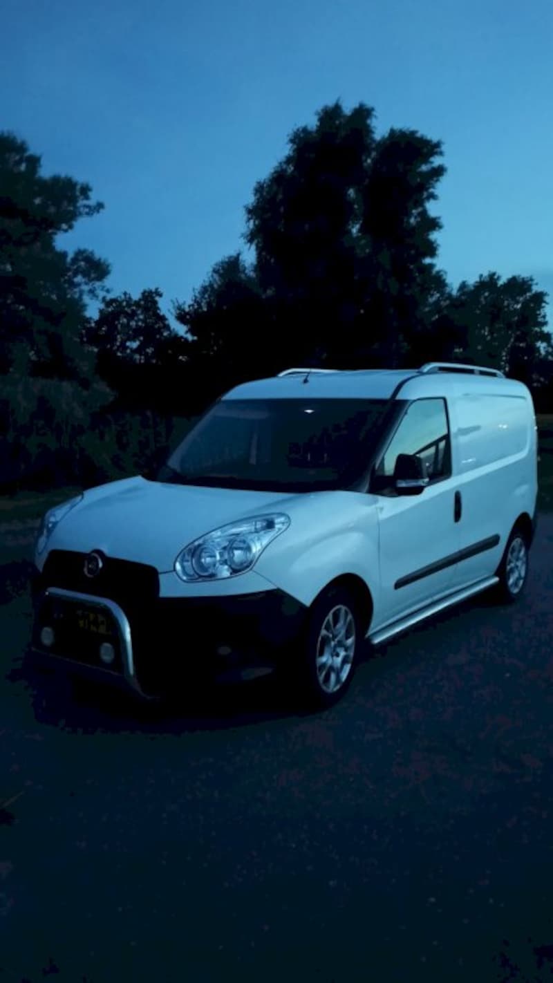 Fiat Doblò Cargo 1.4 T-Jet CNG (2013)
