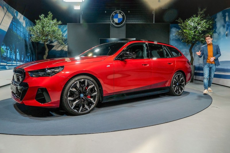 BMW i5 touring