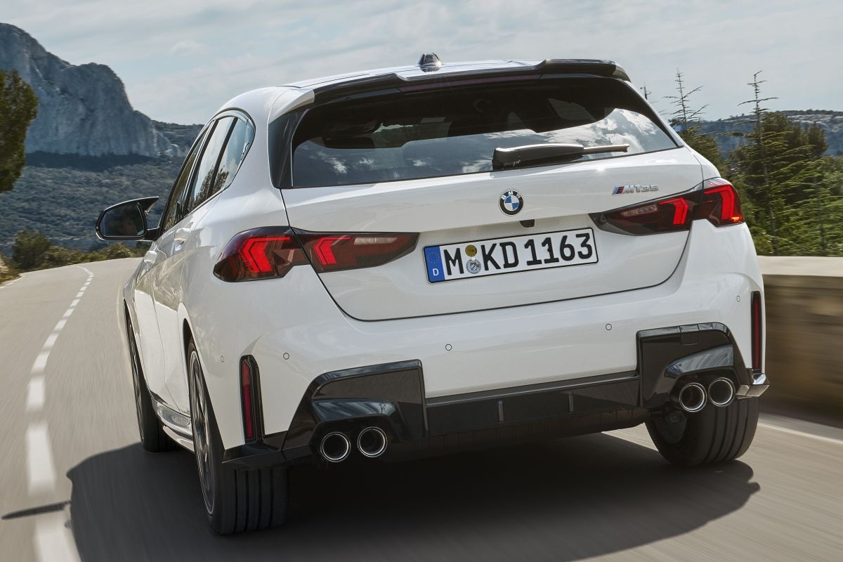 BMW 1-serie als 116: minder vermogen, nauwelijks goedkoper- AutoWeek