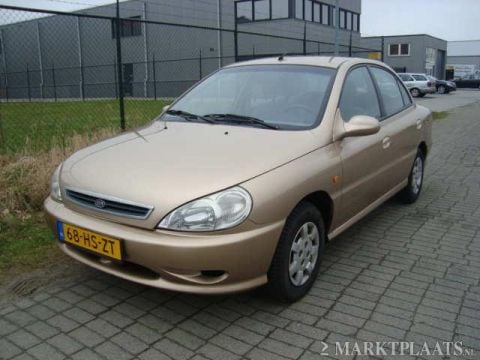 Kia Rio 1.3 GS (2001)