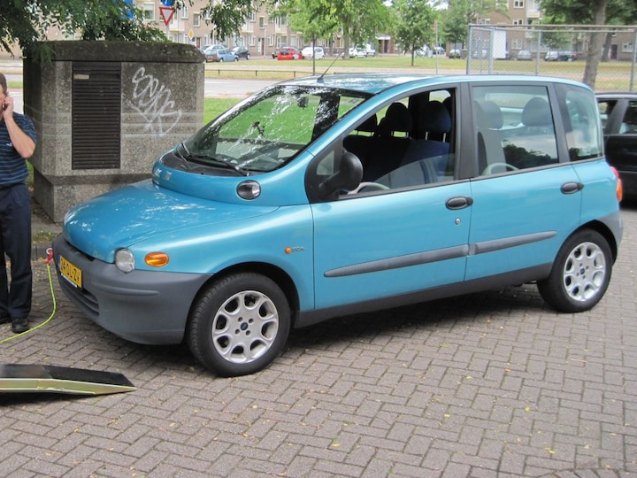 Fiat Multipla 1.6 16v SX (1999)