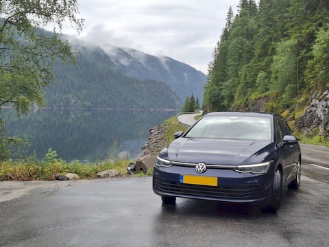 Volkswagen Golf 1.0 TSI 110pk Life