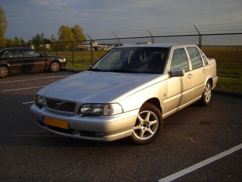 Volvo S70 2.4 140pk Europa (2000)