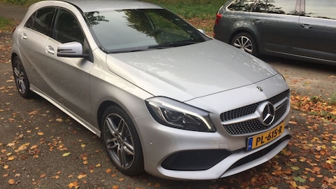 Mercedes-Benz A 180 Business Solution AMG (2017)