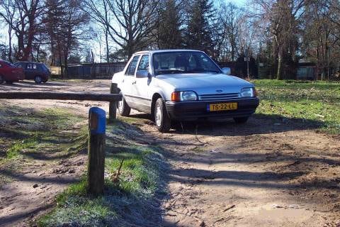 Ford Orion 1.4 Bravo (1988)