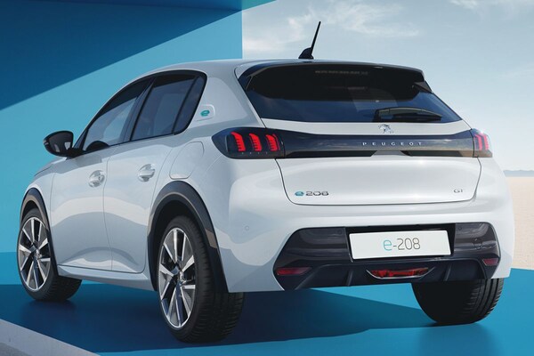 Peugeot e-208