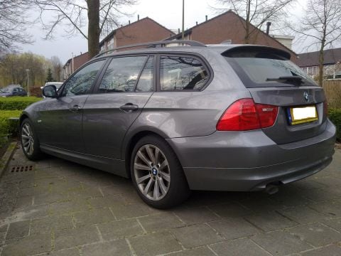 BMW 318d Touring Corporate Lease (2009)