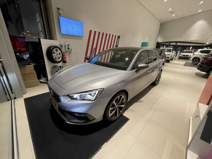Seat Leon 1.5 eTSI 150pk FR Business Intense (2021)