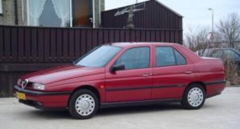 Alfa Romeo 155 1.6 Twin Spark 16V (1997)