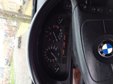 BMW 523i touring Executive (2000)