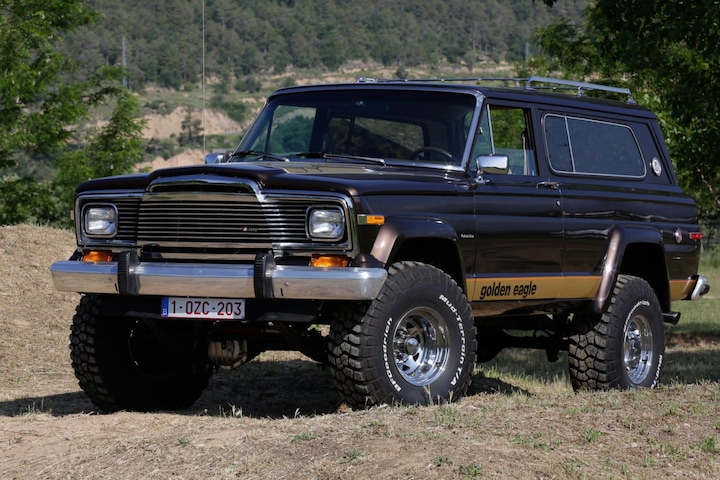 Jeep Cherokee SJ