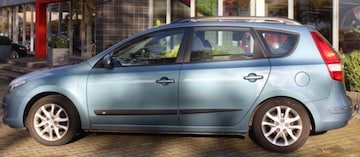 Hyundai i30 CW 1.6 CRDi VGT HP DynamicVersion (2009)