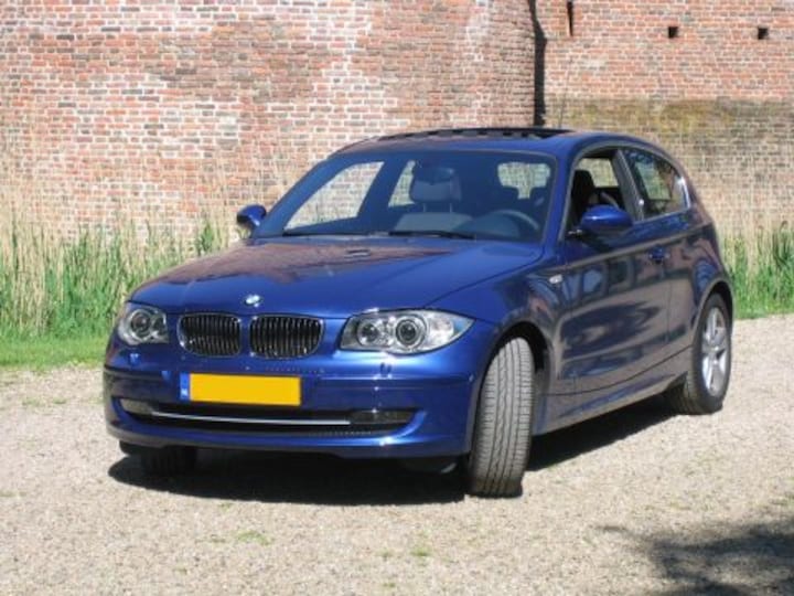 BMW 118d High Executive (2008)