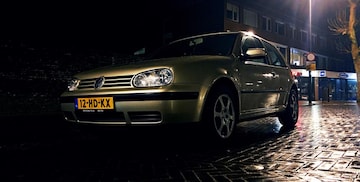 Volkswagen Golf 1.6 16V Trendline (2001)