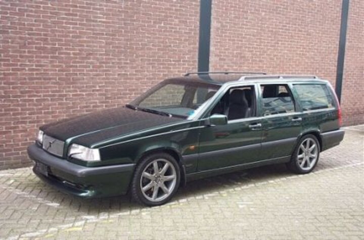 Volvo 850 2.5i T 20V Estate Exclusive-Line
