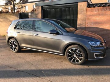Volkswagen e-Golf (2018)