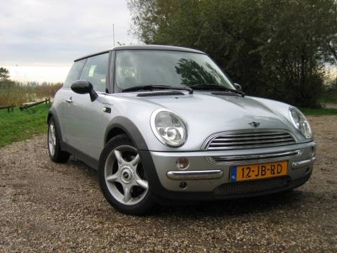 Mini Cooper Chili (2002)