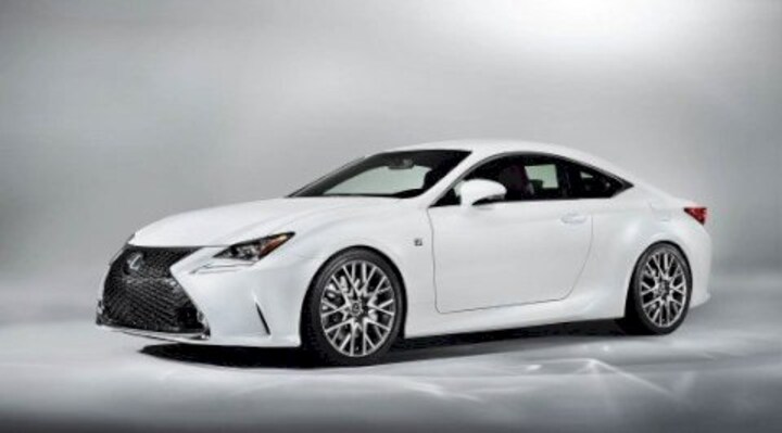 Lexus RC 300h F Sport Line