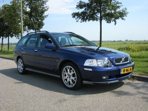 Volvo V40 2.0 T Sports Edition (2003)