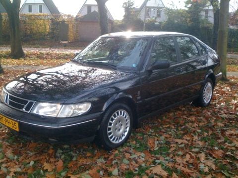 Saab 900 S 2.0i (1997)