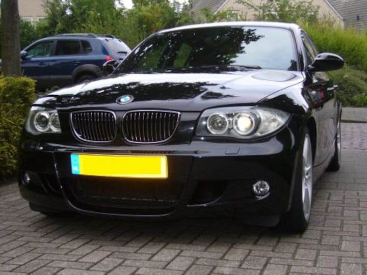 BMW 130i Executive (2005)