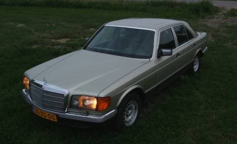 Mercedes-Benz 500 SE (1983)