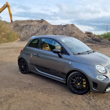 Abarth 595 Cabrio 1.4 T-Jet 180 Competizione (2017)