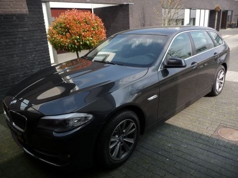 BMW 523i Touring Executive (2011)