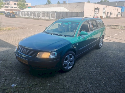 Volkswagen Passat Variant 1.6