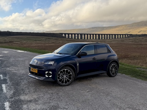 Renault 5 E-TECH comfort range techno