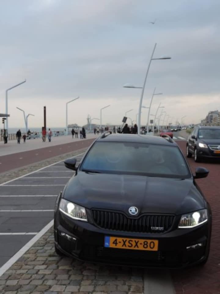 Skoda Octavia Combi 2.0 TDI 184pk RS (2014)