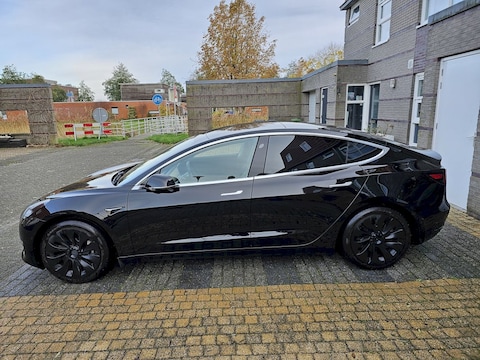 Tesla Model 3 Standard Range Plus