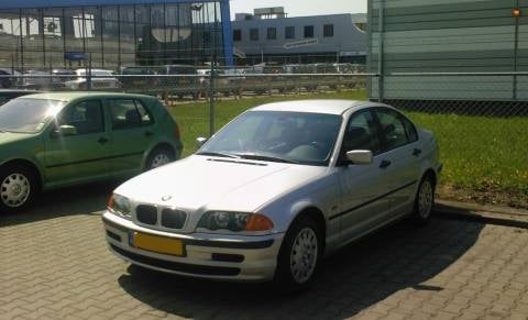 BMW 316i Executive (1999)
