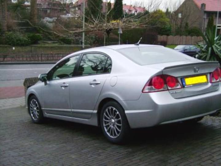Honda Civic 1.3 DSi i-VTEC Hybrid (2008)