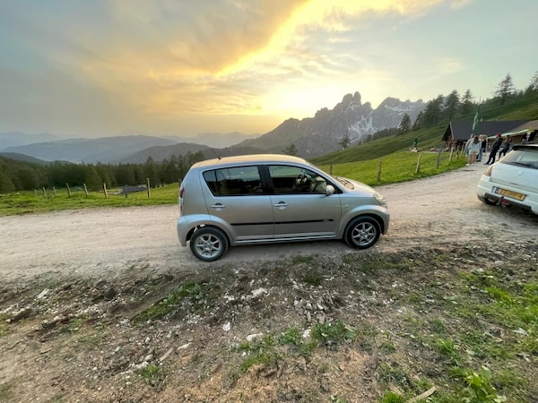 Daihatsu Sirion 2 1.3 16V DVVT Comfort (2007)