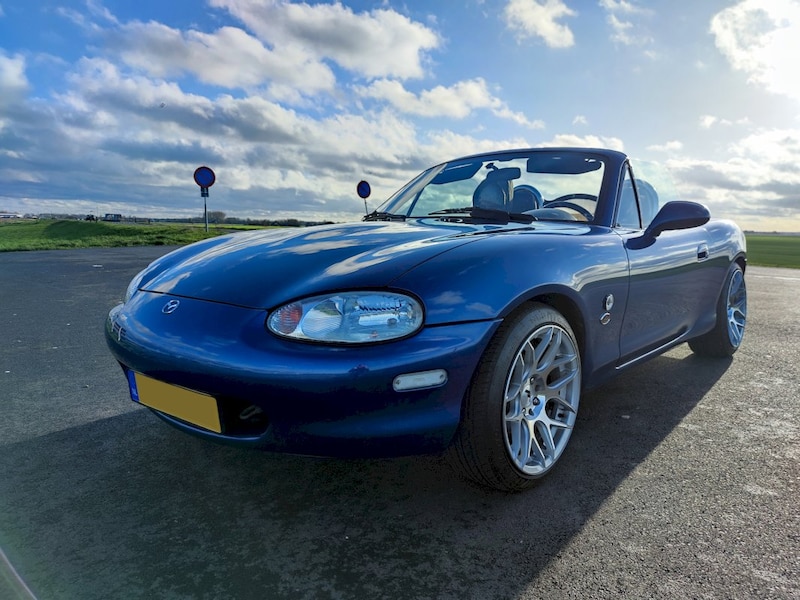 Mazda MX-5 1.8 10th Anniversary (1999)