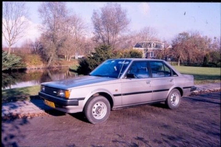 Toyota Carina 1.6 GL
